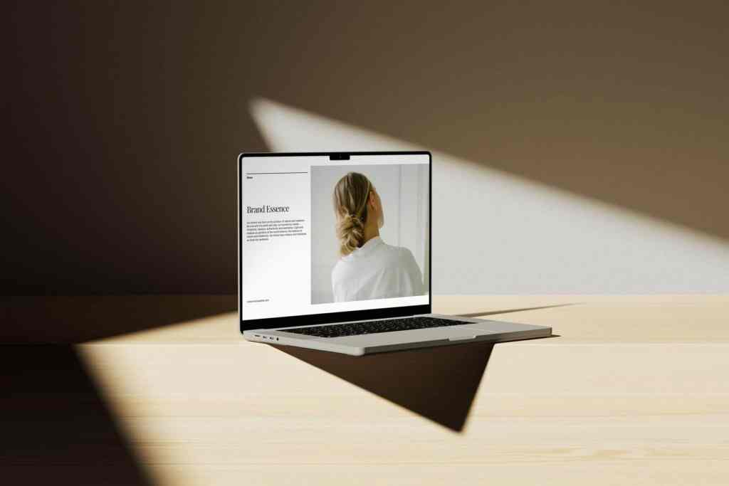 Siena Devices Mockup Scene 08