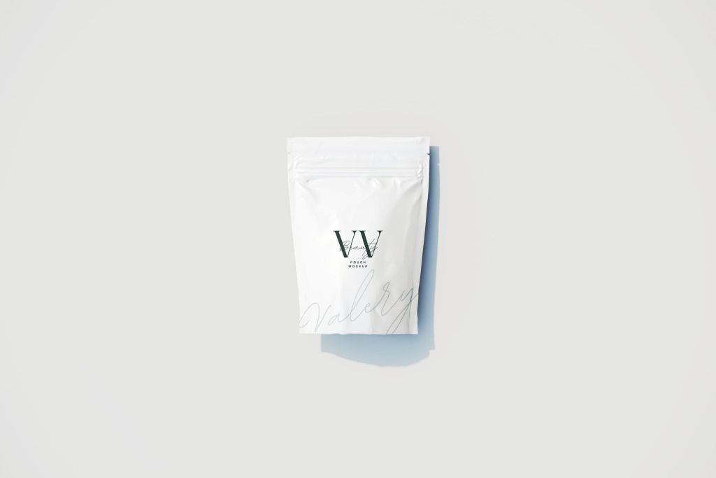 pouch-bag-mockup