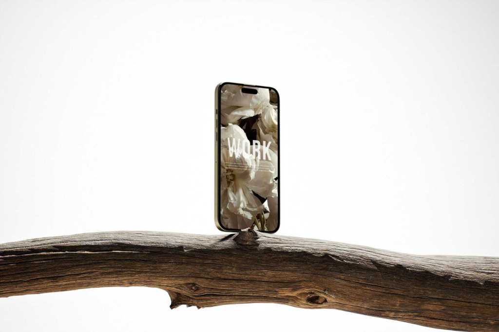 Pure Devices iPhone Mockup